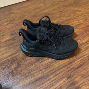 Hoka Kaha 2 Low men’s